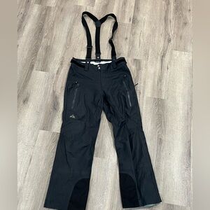 Strafe Outwear Medium Half Bib Chaf Medium Black Snow Outwear Snowboarding Pants